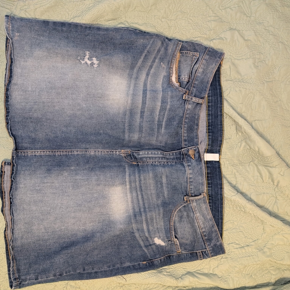 Old Navy Blue Denim Skirt with Contrast Stitching